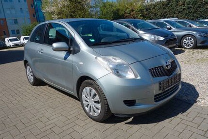 Toyota Yaris 110.000 km 2.289 &euro; Leipzig 04249