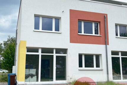 Haus Hohenmölsen - 5 Zimmer, 162 m&sup2;, 249.000&euro; | Angebot:23966496