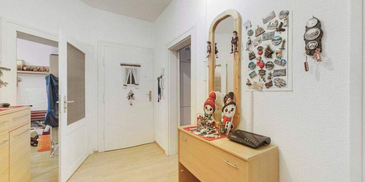 Etagenwohnung Leipzig Dölitz-Dösen - 3 Zimmer, 81 m&sup2;, 169.000&euro; | Angebot:25698111