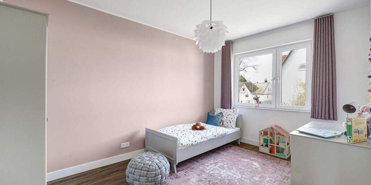 Hier bleiben keine Wünsche offen - kurzfristig verfügbar 5 zimmer