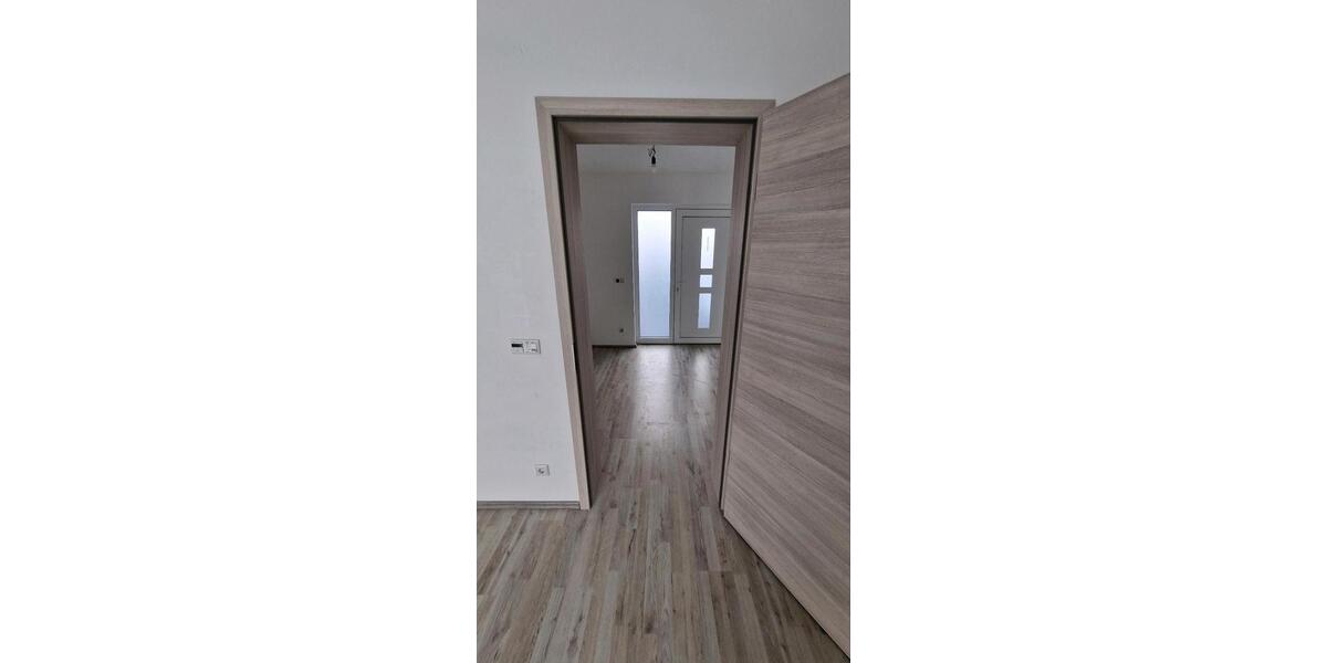 Einfamilienhaus Delitzsch - 5 Zimmer, 160 m&sup2;, 1.999&euro; | Angebot:25340524