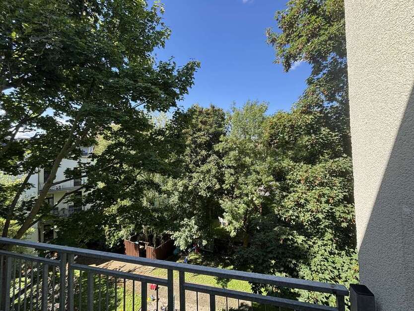 +++ Gohlis Süd - 4 - Zimmer - 2 - Bäder - Balkon +++ 4 zimmer