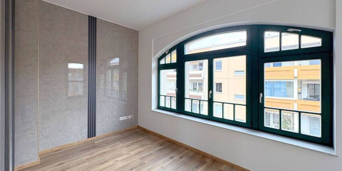 Etagenwohnung Leipzig / Leipzig Zentrum-Ost Neustadt-Neuschönefeld - 4 Zimmer, 142 m&sup2;, 2.047&euro; | Angebot:26731224