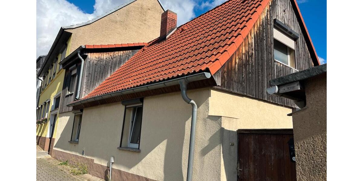 Einfamilienhaus Markranstädt - 4 Zimmer, 80 m&sup2;, 85.000&euro; | Angebot:27119562