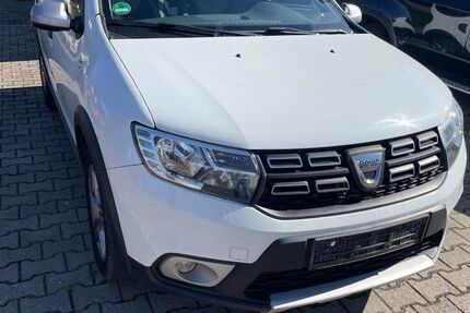 Dacia Sandero 174.550 km 6.990 € Grimma OT Kaditzsch 04668