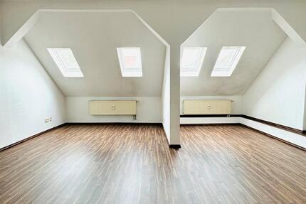 attraktive 2-Raum Dachgeschoss Wohnung ++ TOP ++ mit Charme in Schleußig, citynah! 2 zimmer