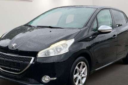 Peugeot 208 137.043 km 3.499 € Sandersdorf-Brehna 06796