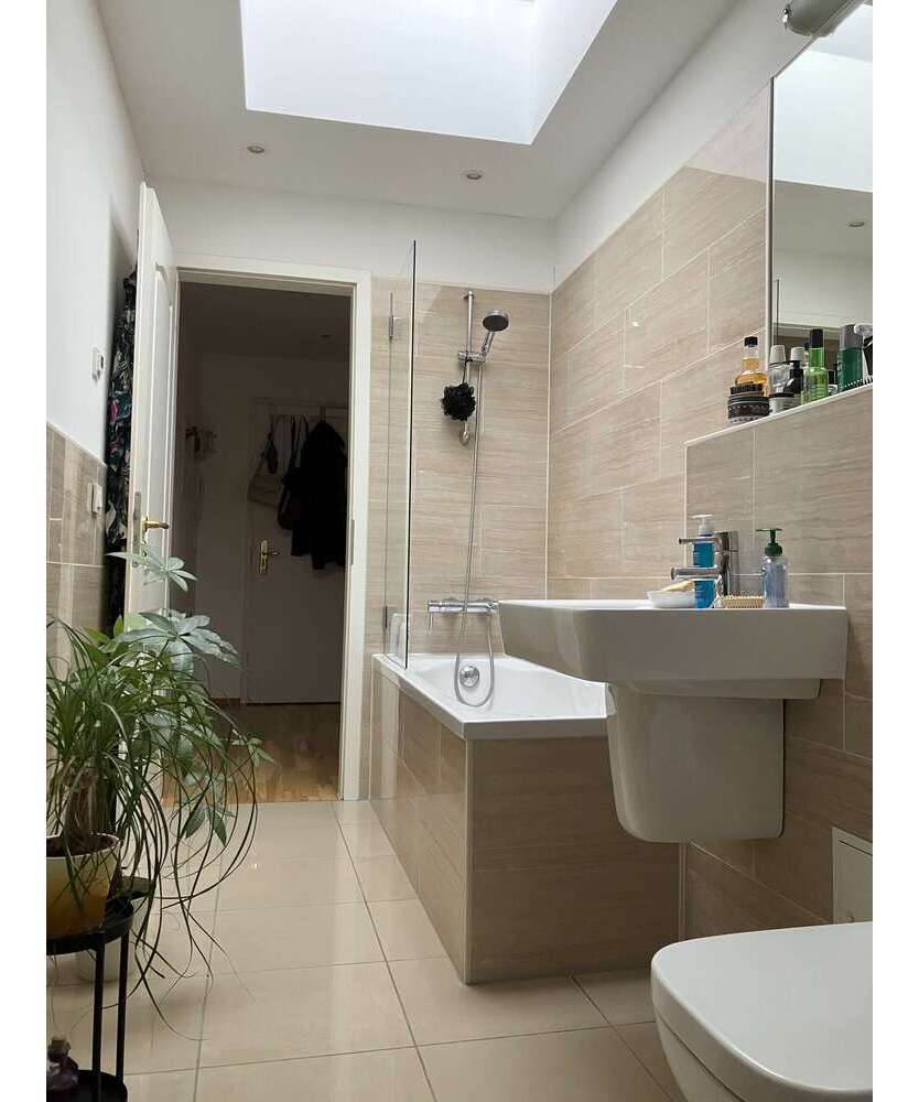 Wohnung zum Kaufen in Leipzig 239.000 € 72.65 m²
