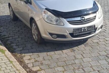 Opel Corsa 241.411 km 1.350 &euro; Pegau Kitzen 04523