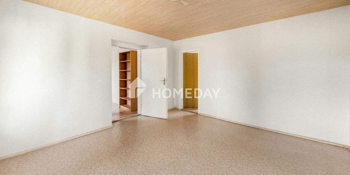 Einfamilienhaus Schkeuditz Wolteritz - 8 Zimmer, 150 m&sup2;, 260.000&euro; | Angebot:25775243