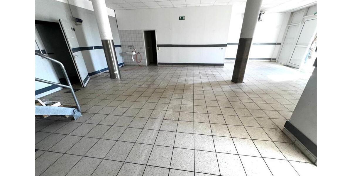 Gewerbeobjekt Kabelsketal - 1.990&euro; | Angebot:25350221