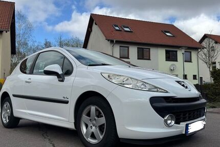 Peugeot 207 120.200 km 1.700 &euro; Leipzig 04329