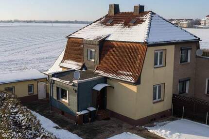 Haus Sandersdorf-Brehna Zscherndorf - 3 Zimmer, 68 m&sup2;, 89.000&euro; | Angebot:24874748