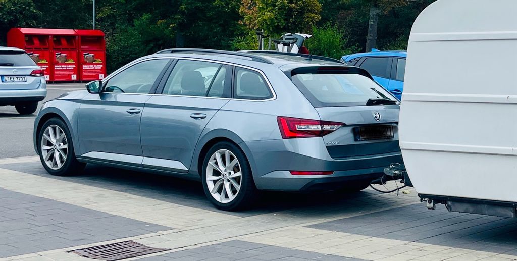 Skoda Superb 230.000 km 12.000 &euro; Leipzig 04229