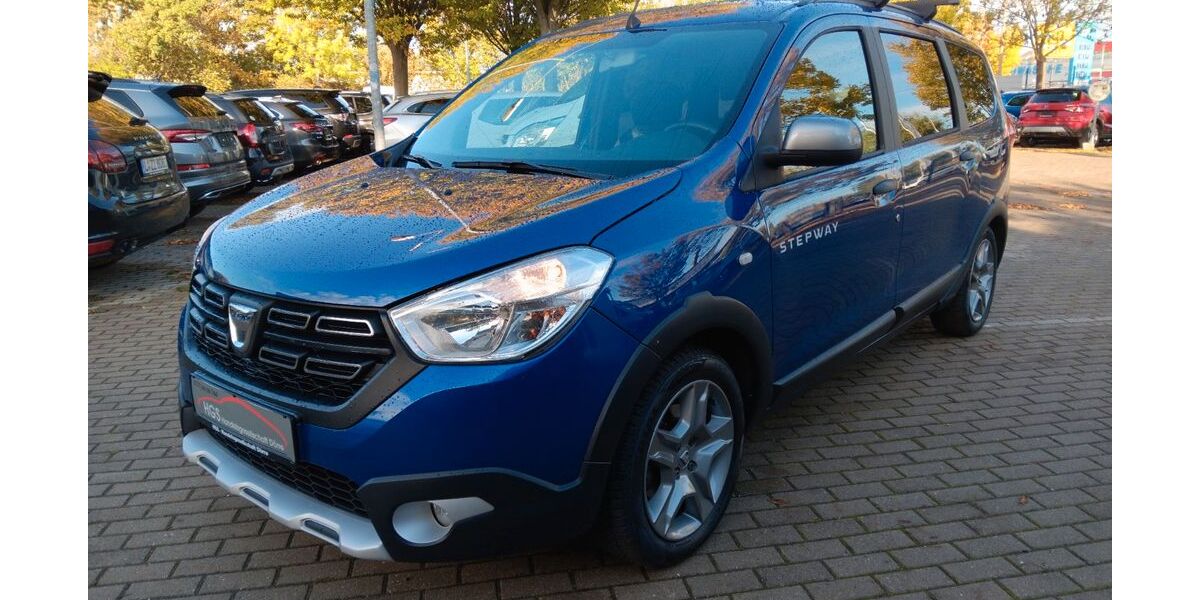 Dacia Lodgy 97.705 km 12.990 &euro; Leipzig 04179