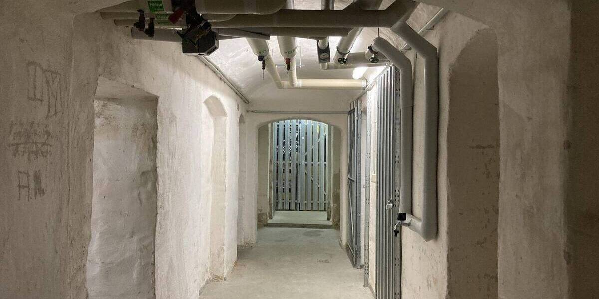 Etagenwohnung Leipzig Zentrum-West - 2 Zimmer, 67 m&sup2;, 225.000&euro; | Angebot:25667244