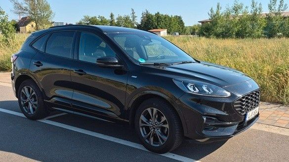 Ford Kuga 87.000 km 17.850 &euro; Neukieritzsch - Leipzig 04575