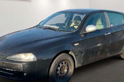 Alfa Romeo 147 185.133 km 1.599 &euro; Sandersdorf-Brehna 06796