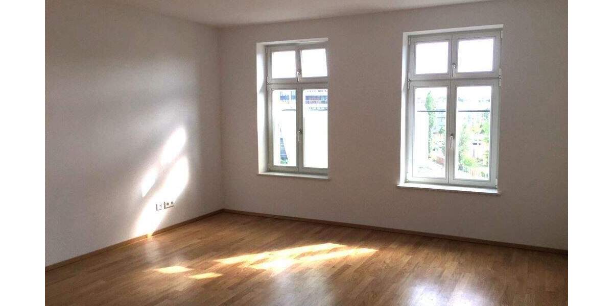 ZentrumOst - Tolle 4 Zi.-Whg., 3 Balkone, Parkett, FuBoHeizg., Lift -vermietet 4 zimmer