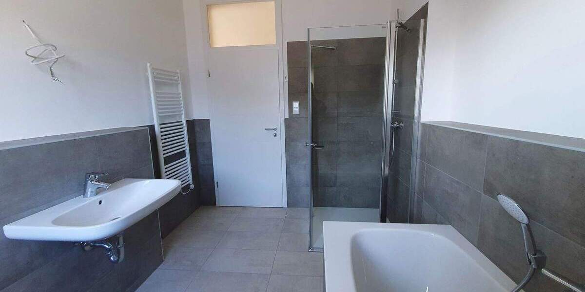 Bungalow Löbnitz - 4 Zimmer, 110 m&sup2;, 1.500&euro; | Angebot:24180833