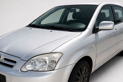 Toyota Corolla 120.000 km 3.500 &euro; Zwenkau OT Löbschütz 04442