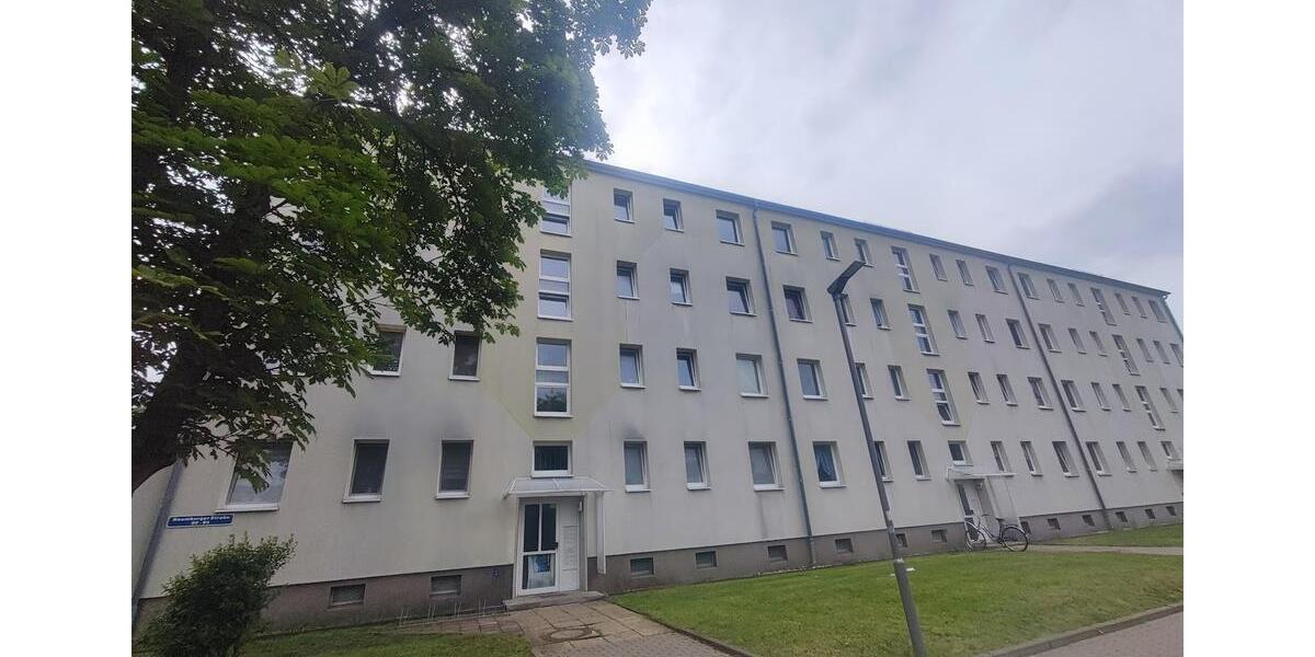 Etagenwohnung Merseburg - 3 Zimmer, 59 m&sup2;, 381&euro; | Angebot:26382350