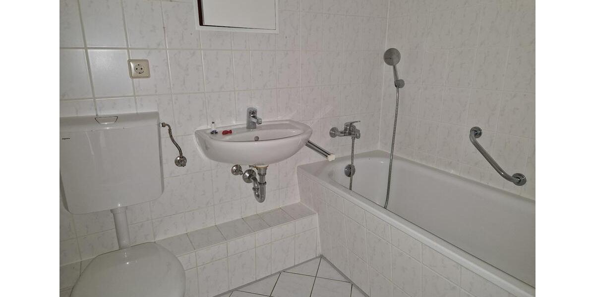 Etagenwohnung Leipzig Lausen-Grünau - 1 Zimmer, 33 m&sup2;, 328&euro; | Angebot:26299321