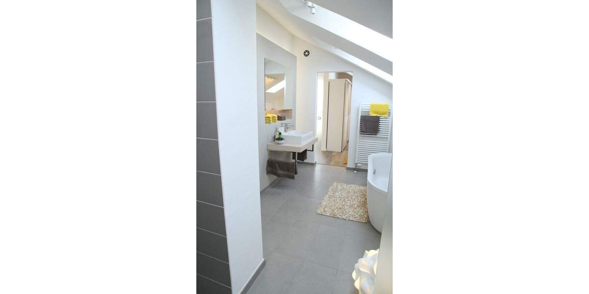 Einfamilienhaus Leipzig Lützschena-Stahmeln - 4 Zimmer, 133 m&sup2;, 450.000&euro; | Angebot:25650462