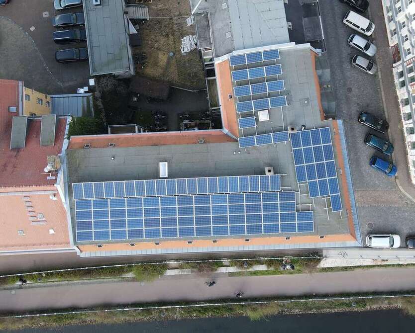 Altbau trifft Wasserlage – 3-Zimmerwohnung mit Balkon im beliebten Plagwitz 3 zimmer