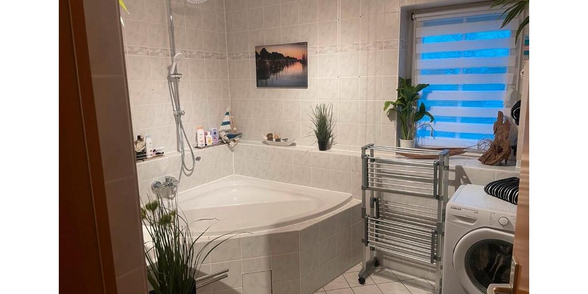 Erdgeschoßwohnung Leipzig Nord - 3.5 Zimmer, 111 m&sup2;, 900&euro; | Angebot:25739504