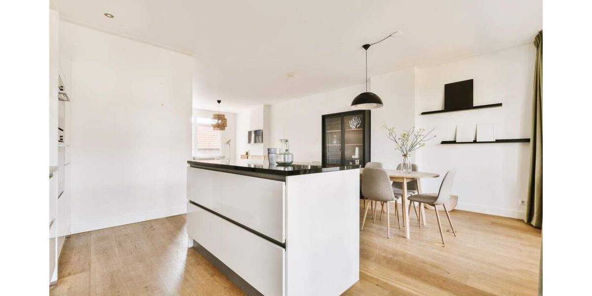 Etagenwohnung Leipzig Leutzsch - 5 Zimmer, 154 m&sup2;, 945.000&euro; | Angebot:25709025