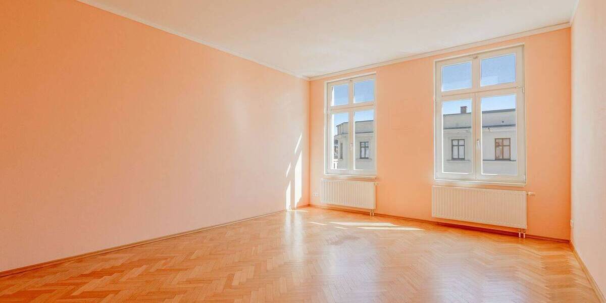 Etagenwohnung Leipzig Zentrum-West - 2 Zimmer, 84 m&sup2;, 310.000&euro; | Angebot:25777216