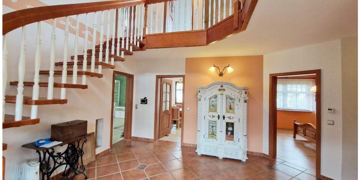 Einfamilienhaus Leipzig Böhlitz-Ehrenberg - 5 Zimmer, 219 m&sup2;, 699.000&euro; | Angebot:25733956