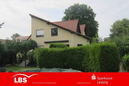 Doppelhaus in gewachsener Siedlungslage
