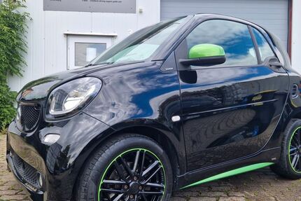 Smart ForTwo 47.400 km 9.390 &euro; Leipzig 04349