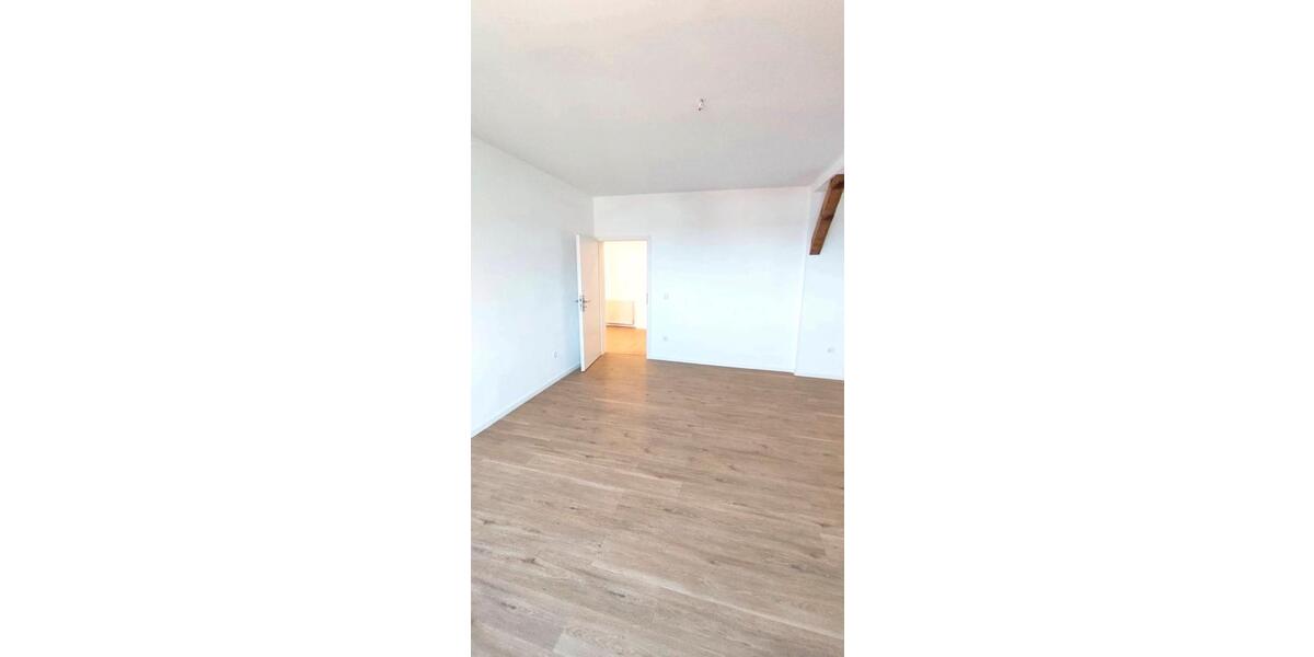Dachgeschoßwohnung Eilenburg - 2.5 Zimmer, 78 m&sup2;, 750&euro; | Angebot:26312735
