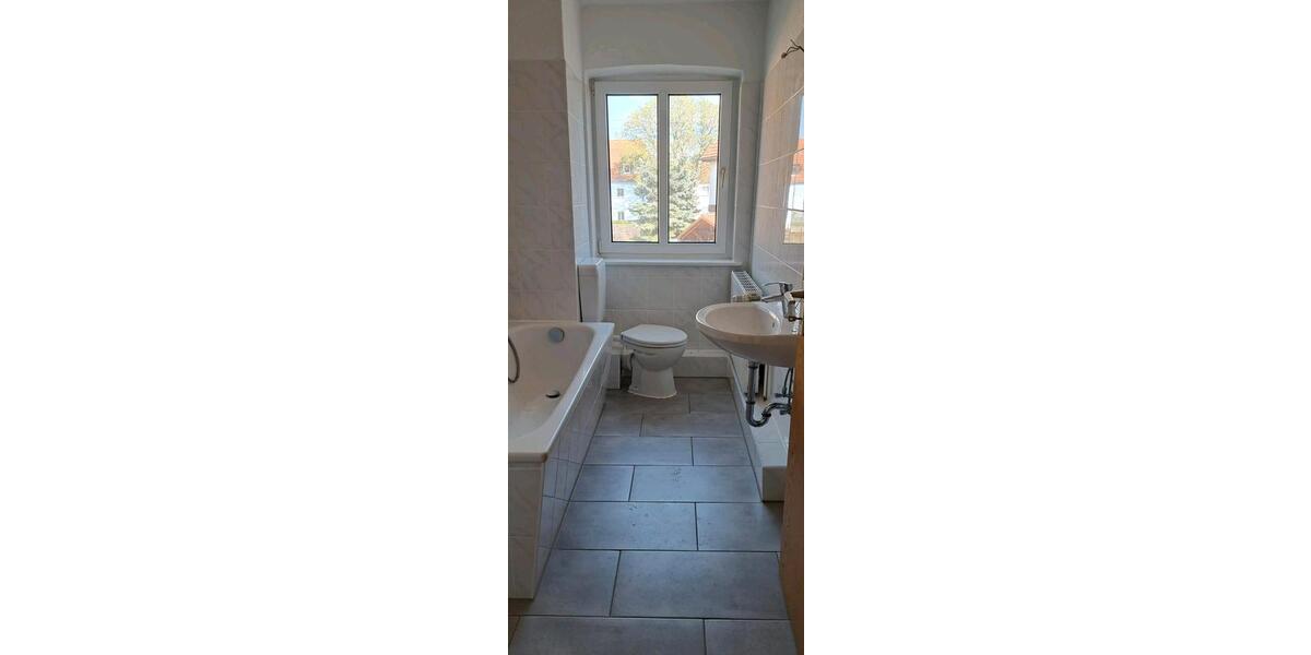 Etagenwohnung Böhlen - 1 Zimmer, 40 m&sup2;, 470&euro; | Angebot:26299931