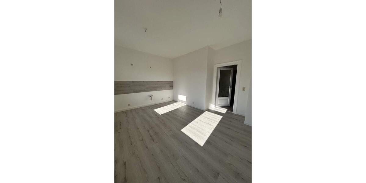 Etagenwohnung Leipzig Altlindenau - 2 Zimmer, 63 m&sup2;, 545&euro; | Angebot:25536241