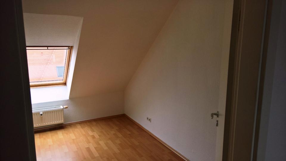 Dachgeschoßwohnung Leipzig Ost - 2 Zimmer, 40 m&sup2;, 135.000&euro; | Angebot:24827633