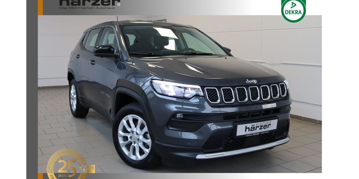 Jeep Compass 7.328 km 24.990 &euro; Schkopau 06258