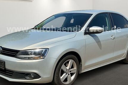 VW Jetta 135.746 km 3.899 &euro; Brehna 06796