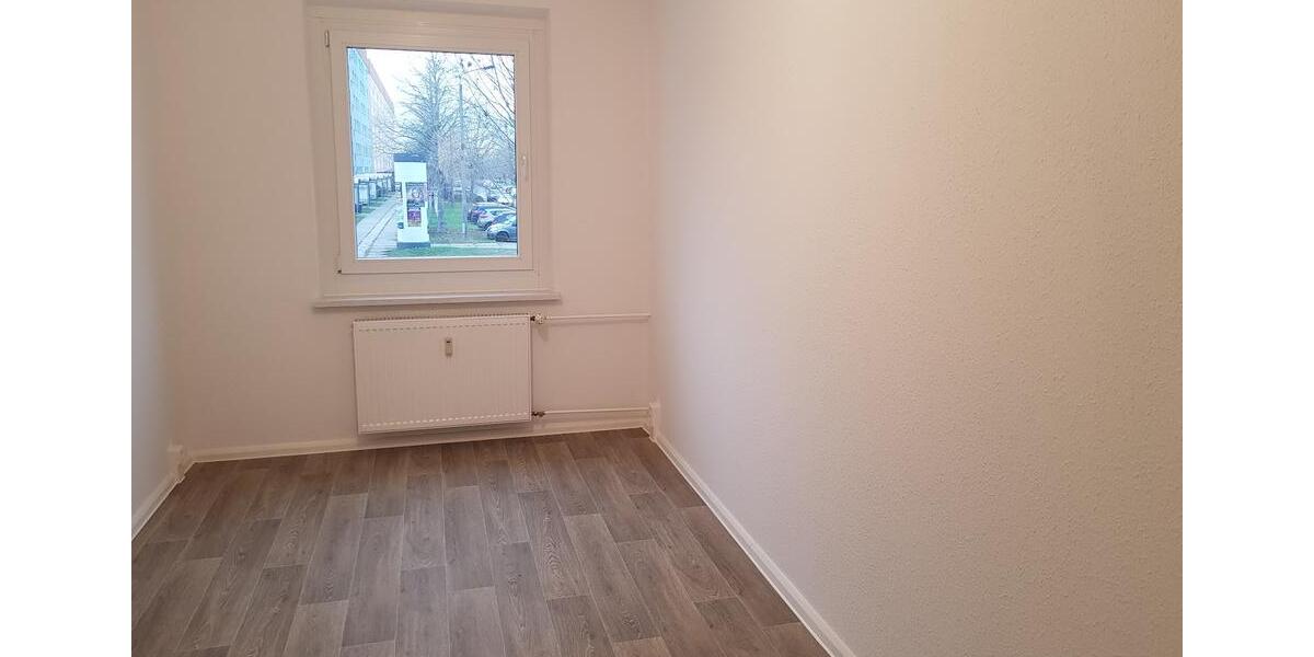 Erdgeschoßwohnung Leipzig Lausen-Grünau - 3 Zimmer, 68 m&sup2;, 525&euro; | Angebot:26068182