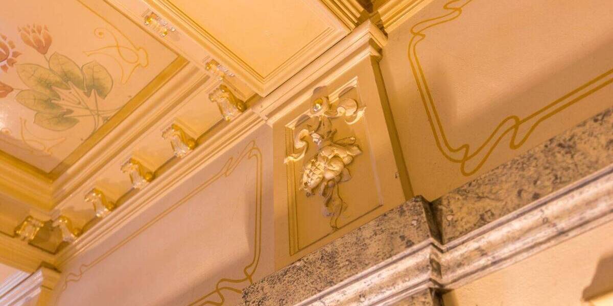 Frisch renoviert - 2 Zimmer im Dachgeschoss 2 zimmer