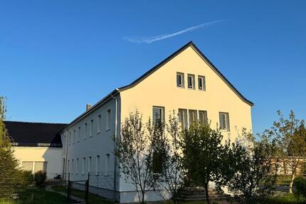 Schöne Sonnige Wohnung 3 zimmer