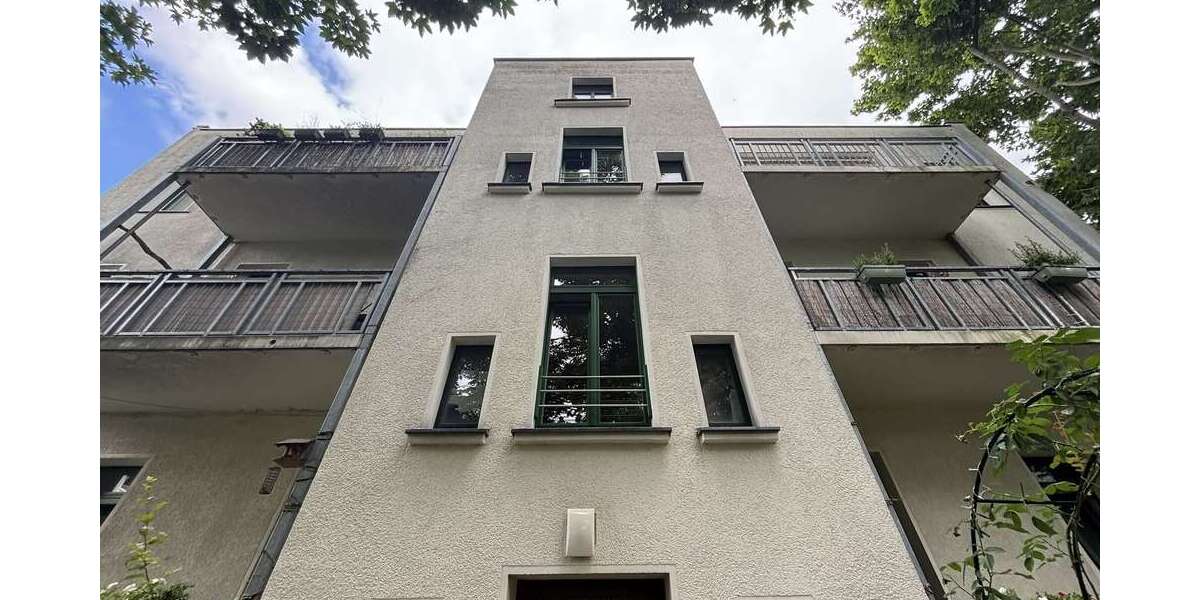 +++ Aufgeteilt - Mehrfamilienhaus - Gohlis Süd - 7 Wohnungen - Balkone +++ zimmer