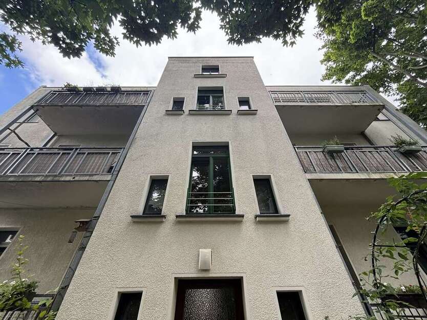 +++ Aufgeteilt - Mehrfamilienhaus - Gohlis Süd - 7 Wohnungen - Balkone +++ zimmer