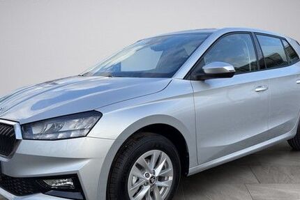 Skoda Fabia 5.400 km 17.590 &euro; Leipzig 04179