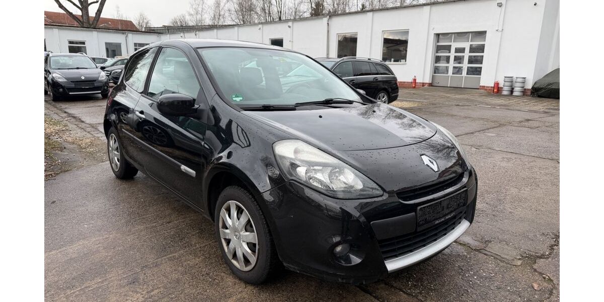 Renault Clio 190.089 km 3.490 &euro; Leipzig 04178