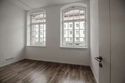 Wohnung zum Kaufen in Leipzig 399.000 € 96.02 m²