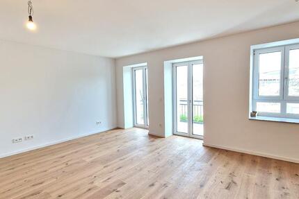 *Cityliving mit Charakter: Neubauwohnung in historischem Gebäude* 4-Zimmer-Wohnung mit 2 Balkonen 4 zimmer